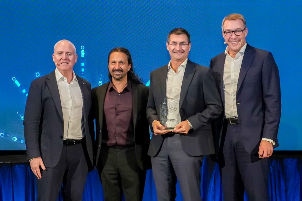 Epicor Recognises Precise at 2024 Momentum Conference